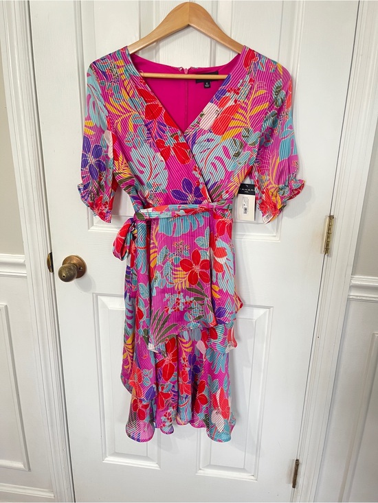 Tahari Dresses & Skirts - Tahari ASL Size 6 Tiered Tropical Dress Hot Pink Fuchsia Resortwear NWT
